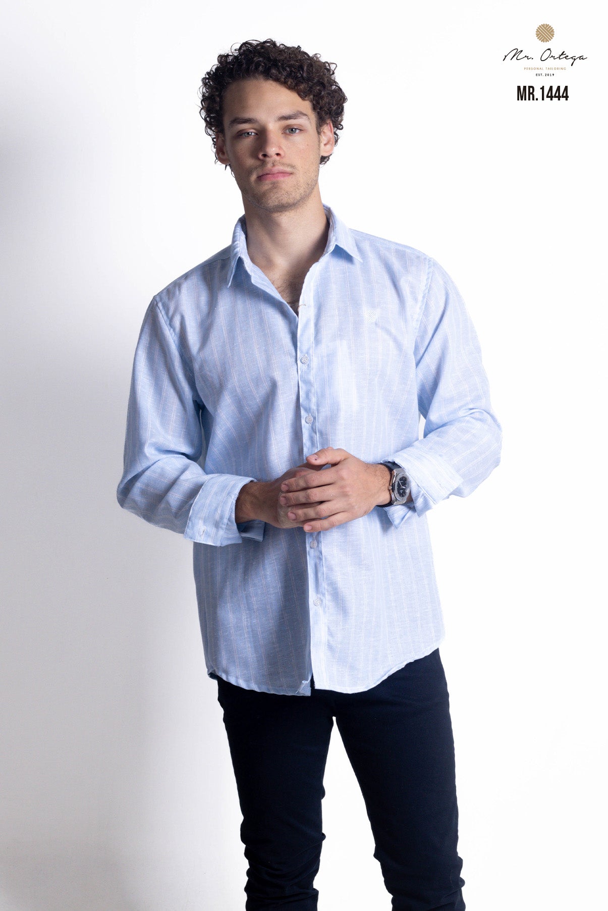 CAMISA LINEAS AZUL CLARO Y BLANCO