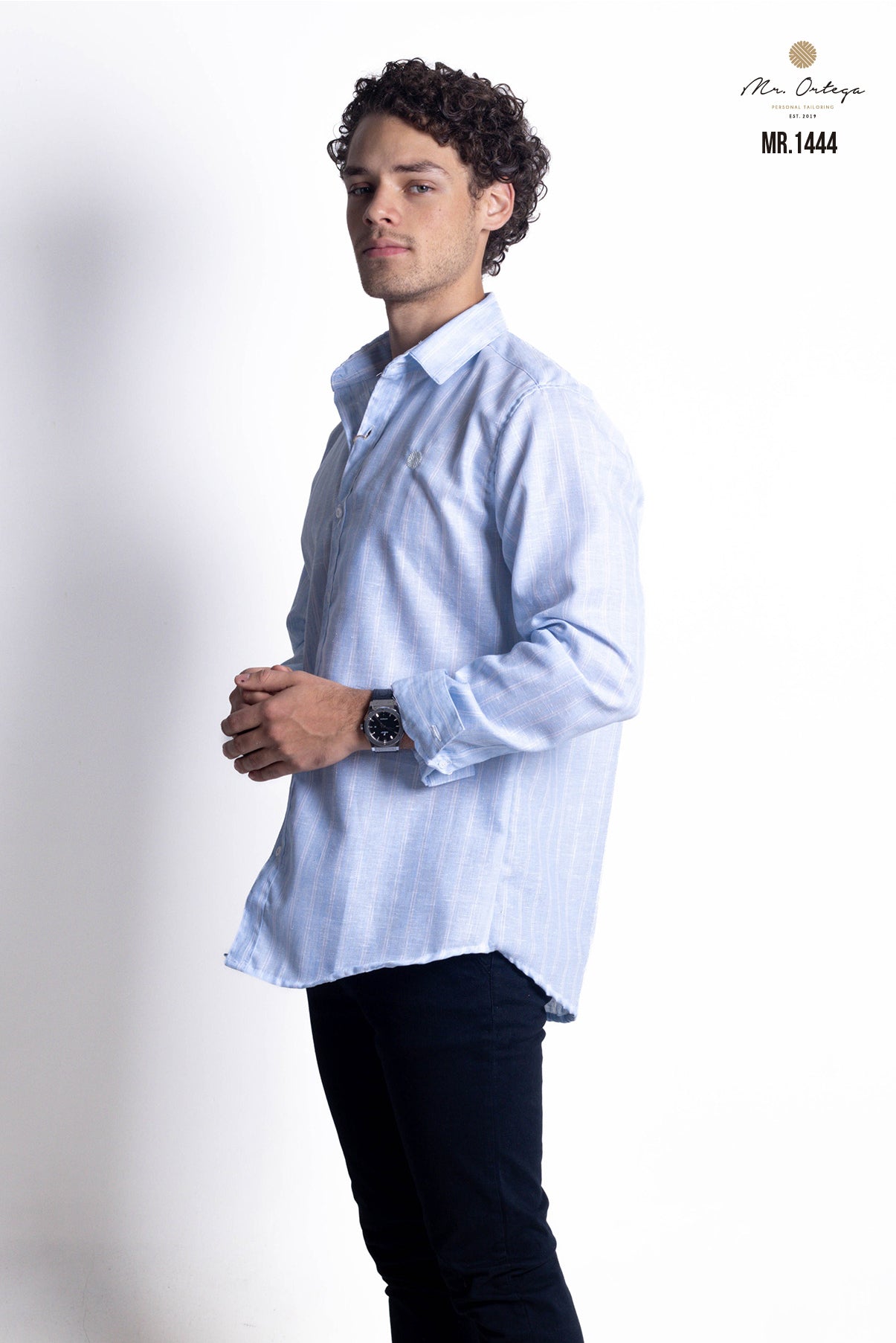 CAMISA LINEAS AZUL CLARO Y BLANCO